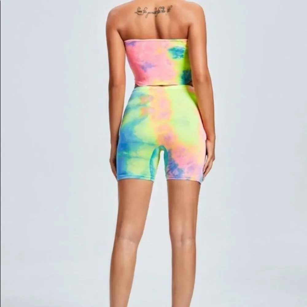 𝅺LAST SET! Sunny Feeling Tie Dye Shorts Set - Picture 6 of 8